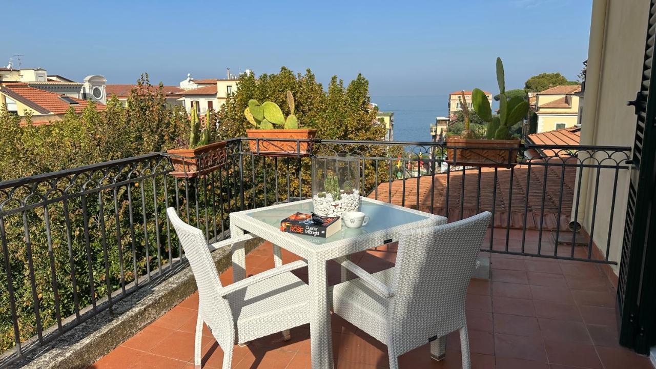 Di Hotel Sorrent