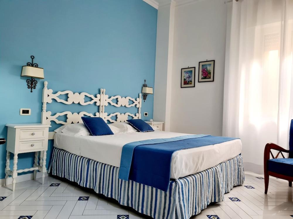 Hotel Di Sorrent